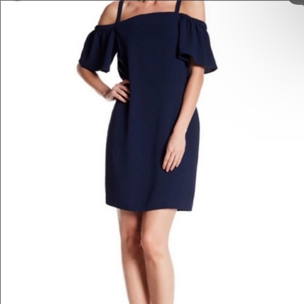 NWT Charles Henry Cold Shoulder Navy Shift Size Small